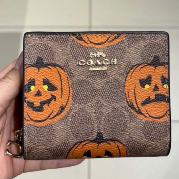 COACH Handbags - COACH Snap Wallet In Signature Canvas With Halloween Print CCR19 NWT AUTHENTIC